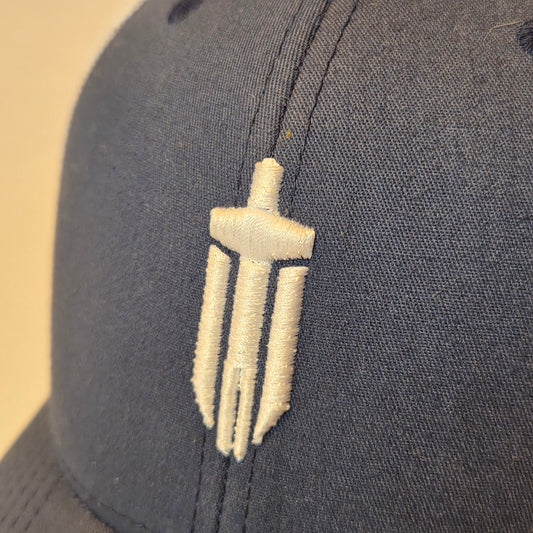 MONOLITH TRUCKER HAT